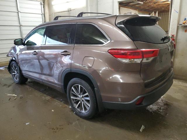 Photo 2 from auction – 2017 TOYOTA HIGHLANDER with VIN 5TDJZRFH3HS405631