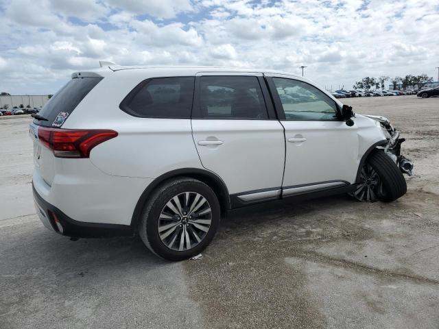 Photo 3 from auction – 2020 MITSUBISHI OUTLANDER with VIN JA4AD2A31LZ046282