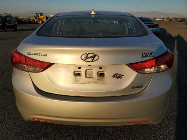 Photo 6 from auction – 2012 HYUNDAI ELANTRA GL with VIN 5NPDH4AE2CH097009
