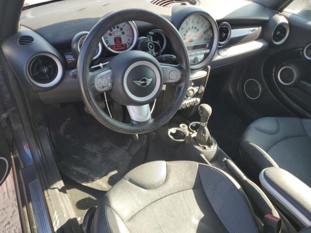Photo 8 from auction – 2009 MINI COOPER with VIN WMWMR33559TU96728