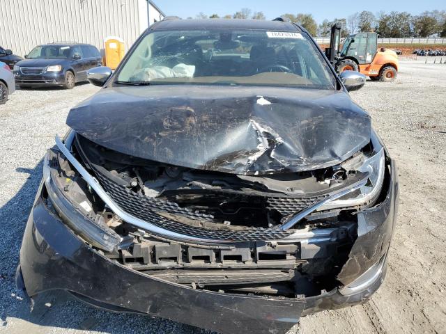Photo 5 from auction – 2017 CHRYSLER PACIFICA LIMITED with VIN 2C4RC1GG9HR572550