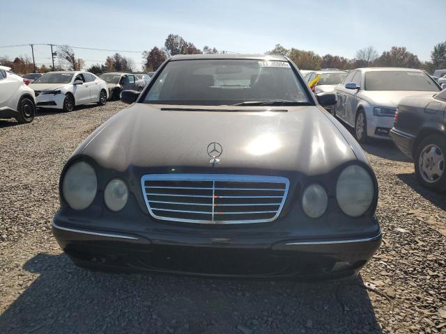 Photo 5 from auction – 2002 MERCEDES-BENZ E 430 with VIN WDBJF70J82B492531