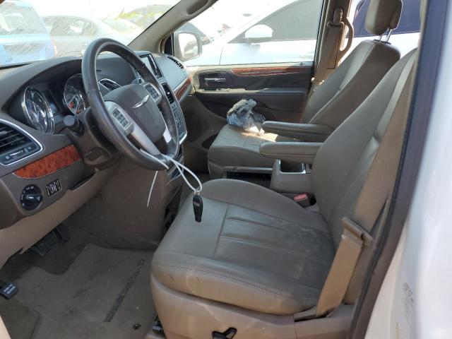 Photo 7 from auction – 2016 CHRYSLER TOWN & COU with VIN 2C4RC1BG9GR297977
