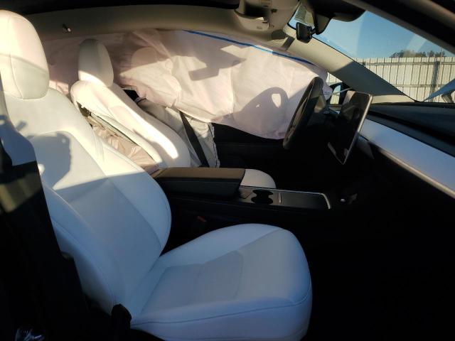 Photo 7 from auction – 2024 TESLA MODEL Y with VIN 7SAYGDEE2RA326603