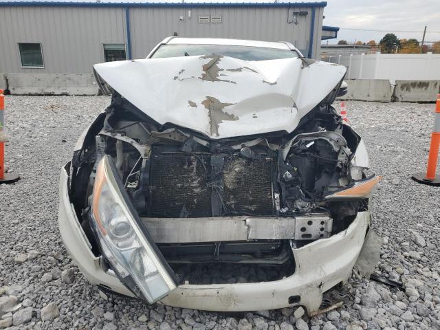 Photo 5 from auction – 2015 TOYOTA HIGHLANDER with VIN 5TDDKRFH9FS219686