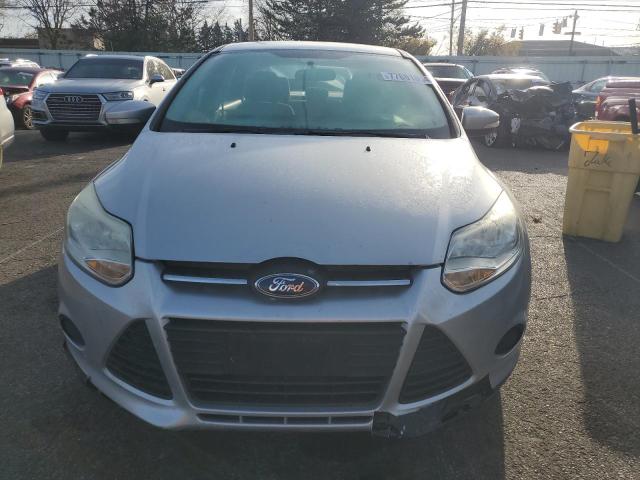 Photo 5 from auction – 2013 FORD FOCUS SE with VIN 1FADP3F24DL245935