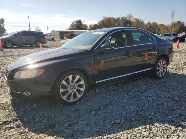 VOLVO S80 T6 2012 with VIN YV1902AH8C1160742 - Photo from auction