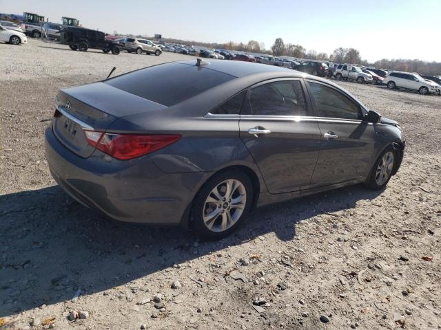 Photo 3 from auction – 2013 HYUNDAI SONATA SE with VIN 5NPEC4AC3DH678313