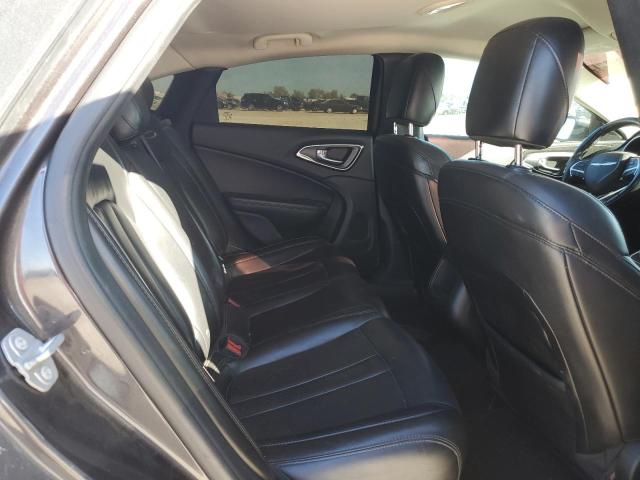 Photo 10 from auction – 2017 CHRYSLER 200 LIMITE with VIN 1C3CCCAB5HN511812