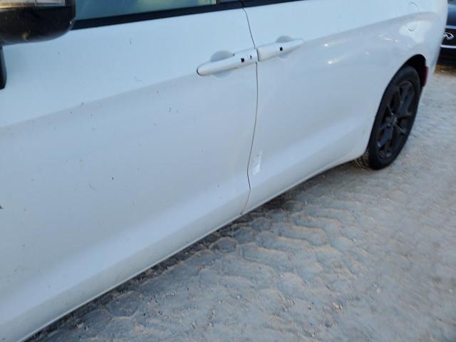 Foto 13 de la subasta – 2024 CHRYSLER PACIFICA T con VIN 2C4RC1BG7RR113624