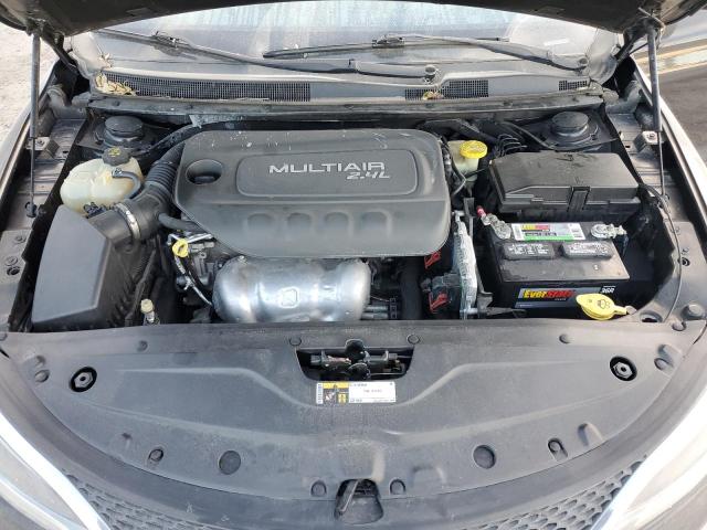 Photo 11 from auction – 2016 CHRYSLER 200 S with VIN 1C3CCCBB3GN157852