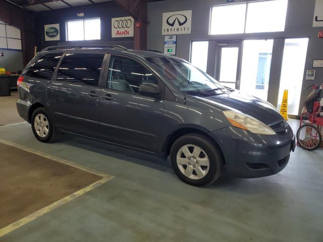 Photo 4 from auction – 2010 TOYOTA SIENNA CE with VIN 5TDKK4CC0AS295602