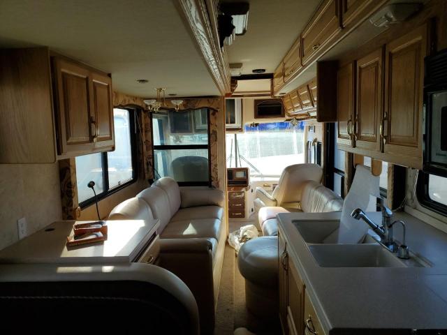 Photo 5 from auction – 2005 FREIGHTLINER CHASSIS X with VIN 4UZAAHDC85CU43728