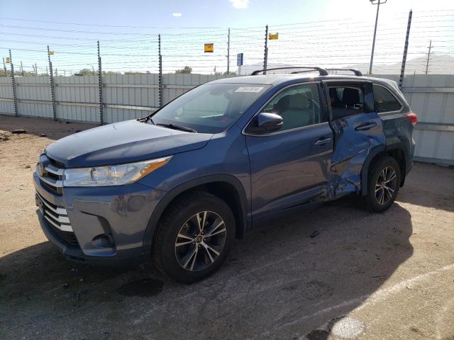 TOYOTA HIGHLANDER 2018 с VIN 5TDBZRFH6JS838712 - Снимка от търг
