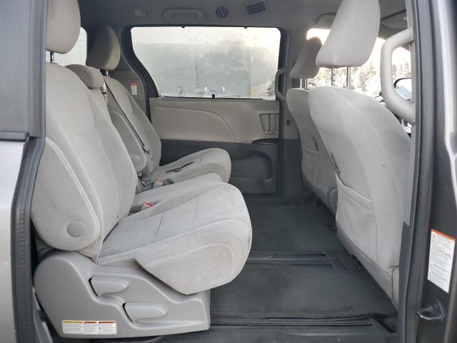 Photo 11 from auction – 2015 TOYOTA SIENNA LE with VIN 5TDKK3DC2FS534440