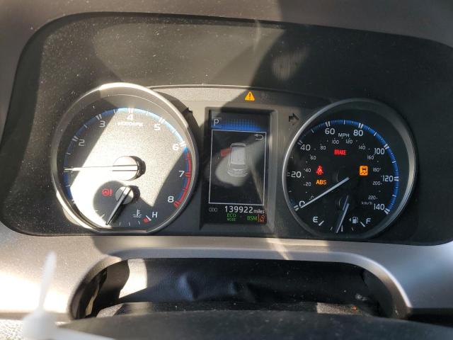 Photo 9 from auction – 2018 TOYOTA RAV4 ADVEN with VIN JTMWFREV7JD109082