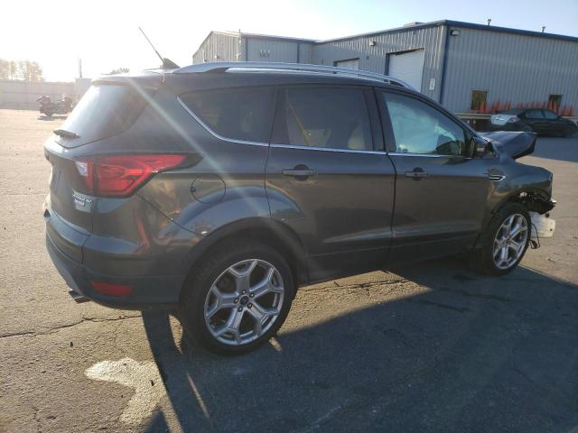 Photo 3 from auction – 2019 FORD ESCAPE TIT with VIN 1FMCU0J96KUB45579