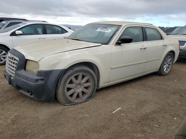 CHRYSLER 300 2005 with VIN 2C3JA43R85H616295 - Photo from auction