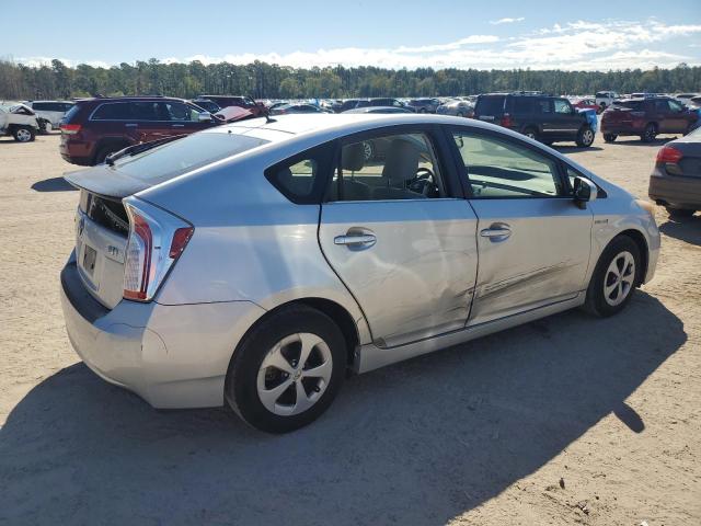 Photo 3 from auction – 2013 TOYOTA PRIUS with VIN JTDKN3DU3D5686634