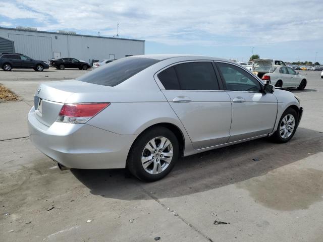 Photo 3 from auction – 2010 HONDA 1200 ASPEN with VIN 1HGCP2F48AA166147