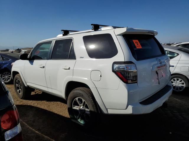 Photo 2 from auction – 2015 TOYOTA 4RUNNER SR with VIN JTEBU5JR3F5263789