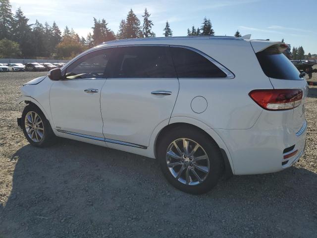 Photo 2 from auction – 2016 KIA SORENTO SX with VIN 5XYPKDA52GG175039