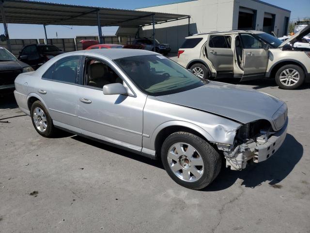Photo 4 from auction – 2005 LINCOLN LS with VIN 1LNHM86S95Y644518