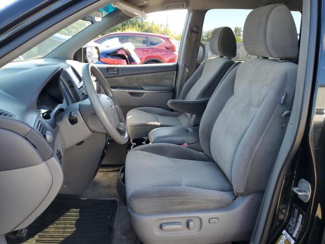Photo 7 from auction – 2010 TOYOTA SIENNA CE with VIN 5TDKK4CC6AS298276