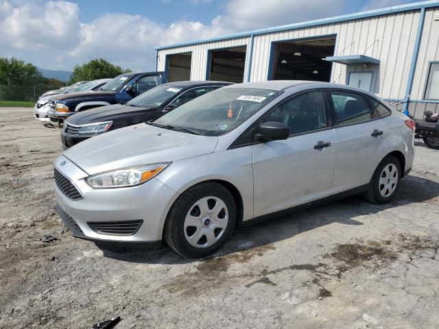 FORD FOCUS S 2017 with VIN 1FADP3E20HL256888 - Photo from auction