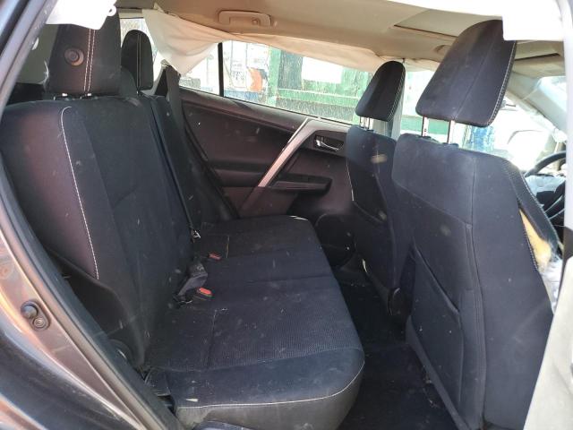 Photo 11 from auction – 2017 TOYOTA RAV4 XLE with VIN 2T3RFREV2HW621410
