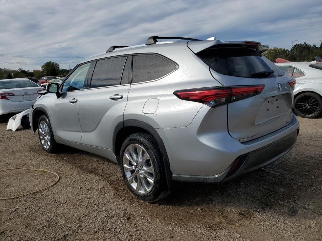 Photo 2 from auction – 2022 TOYOTA HIGHLANDER with VIN 5TDDZRBH3NS213298