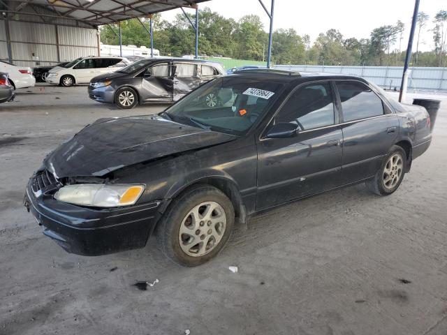 TOYOTA CAMRY CE 1998 with VIN 4T1BF28K2WU073943 - Photo from auction