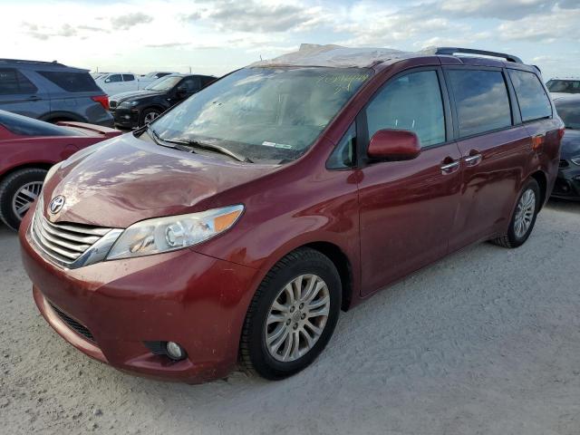TOYOTA SIENNA XLE 2017 with VIN 5TDYZ3DC2HS772362 - Photo from auction