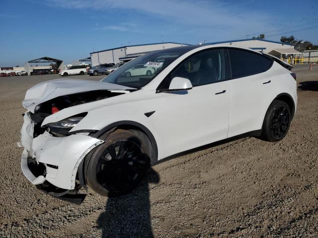 TESLA MODEL Y 2023 with VIN 7SAYGDEE5PA130152 - Photo from auction