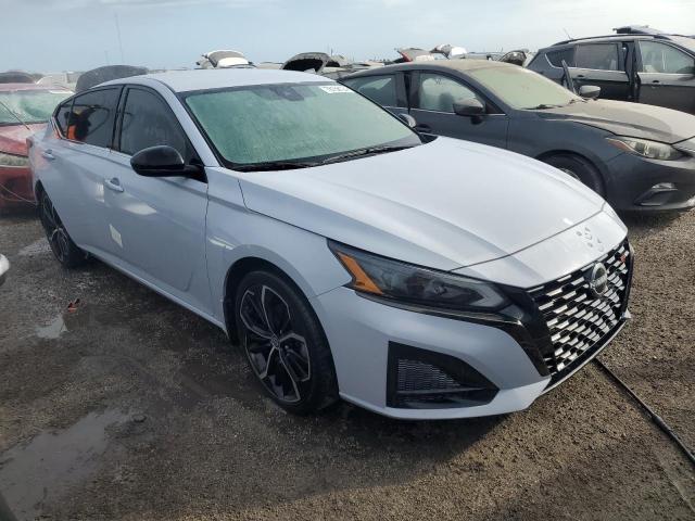 Photo 4 from auction – 2023 NISSAN ALTIMA SR with VIN 1N4BL4CV5PN304409