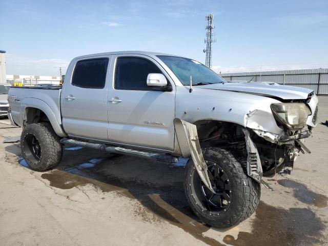 Photo 4 from auction – 2012 TOYOTA TACOMA DOU with VIN 5TFLU4EN6CX028331