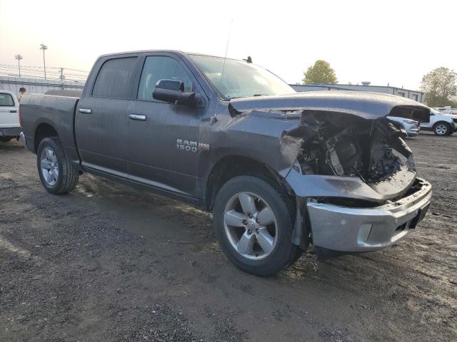Photo 4 from auction – 2016 RAM 1500 SLT with VIN 3C6RR7LT9GG214171