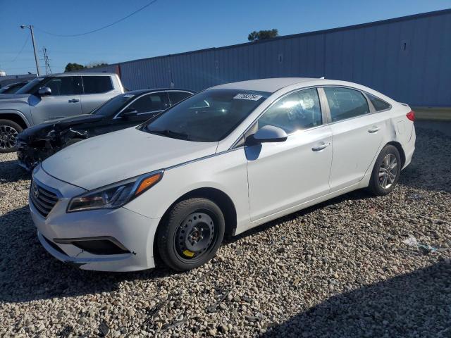HYUNDAI SONATA SE 2016 with VIN 5NPE24AF5GH387300 - Photo from auction