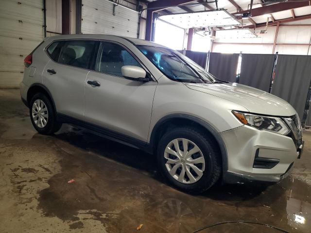 Photo 4 from auction – 2017 NISSAN ROGUE S with VIN KNMAT2MV6HP577096