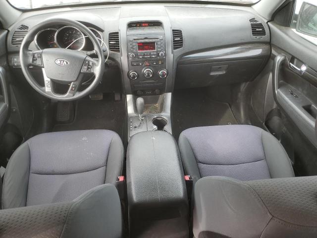 Photo 8 from auction – 2013 KIA SORENTO LX with VIN 5XYKTDA27DG338485