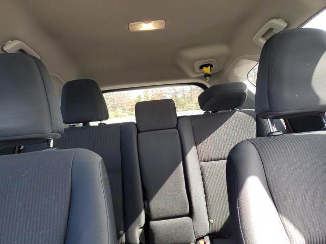 Photo 10 from auction – 2018 TOYOTA RAV4 LE with VIN 2T3BFREV1JW761925