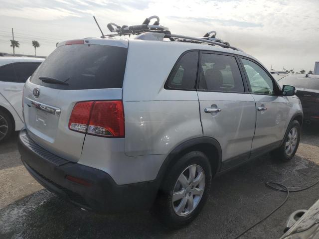 Photo 3 from auction – 2012 KIA SORENTO BA with VIN 5XYKT3A62CG301341