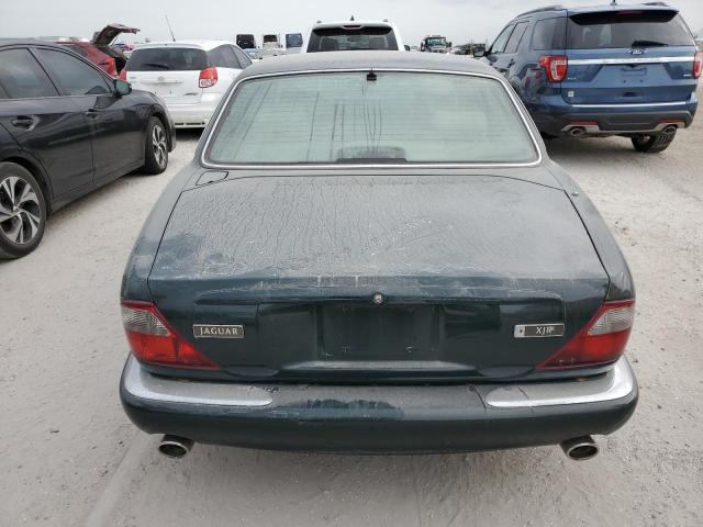Photo 6 from auction – 1998 JAGUAR XJR with VIN SAJPX1842WC847795