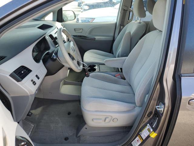 Photo 7 from auction – 2014 TOYOTA SIENNA LE with VIN 5TDKK3DC8ES519861