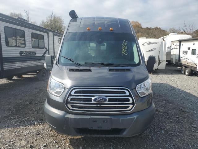 Photo 5 from auction – 2019 FVCF MOTORHOME with VIN 1FDRU4XM0HKB51637