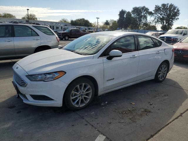 FORD FUSION SE 2017 with VIN 3FA6P0LU3HR323898 - Photo from auction