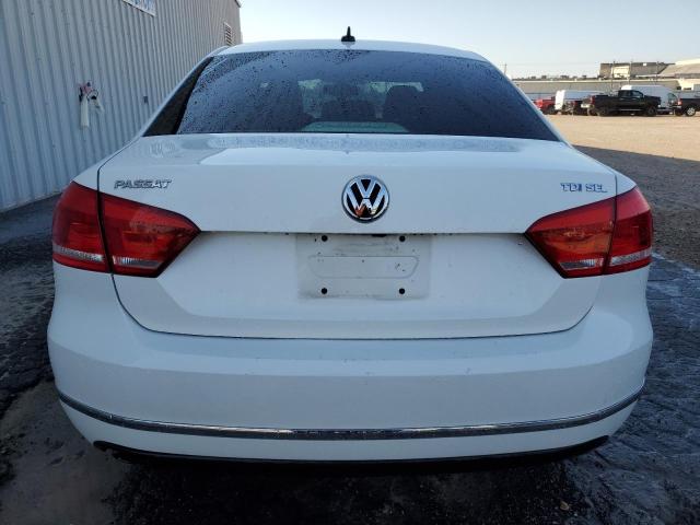 Photo 6 from auction – 2014 VOLKSWAGEN PASSAT SEL with VIN 1VWCN7A31EC045175