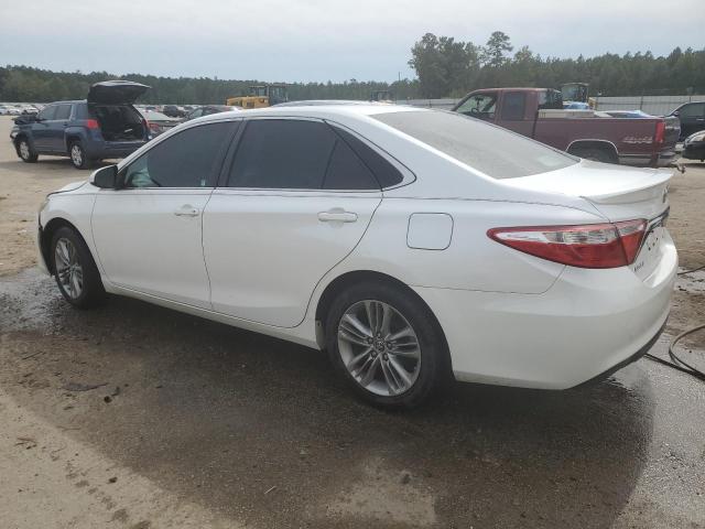 Photo 2 from auction – 2015 TOYOTA CAMRY LE with VIN 4T1BF1FK1FU090293