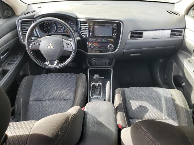 صورة رقم 8 من المزاد - 2017 MITSUBISHI OUTLANDER مع VIN JA4AD2A38HZ060199