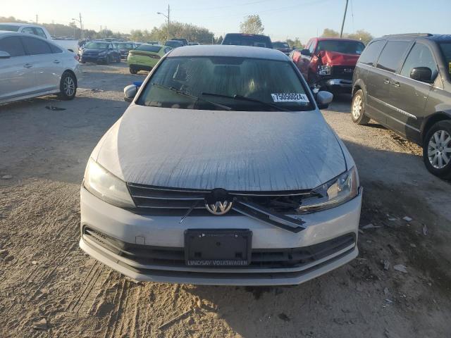 Photo 5 from auction – 2017 VOLKSWAGEN JETTA S with VIN 3VW2B7AJ6HM260797